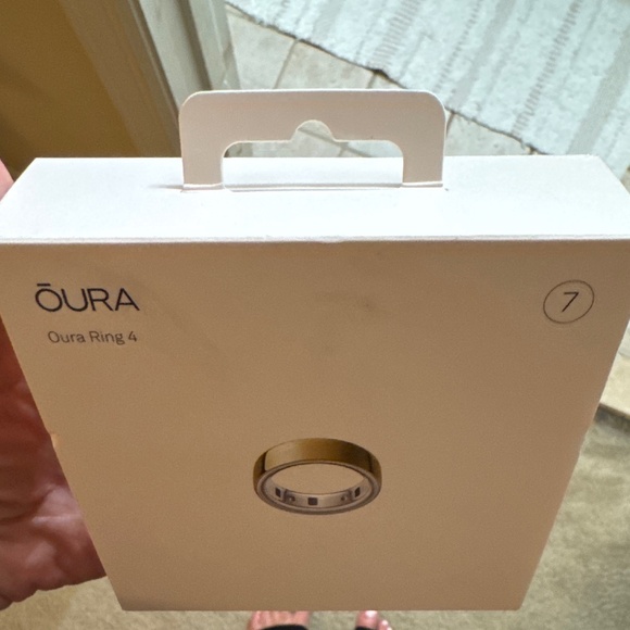 GOLD GEN 4 OURA RING - Picture 3 of 3